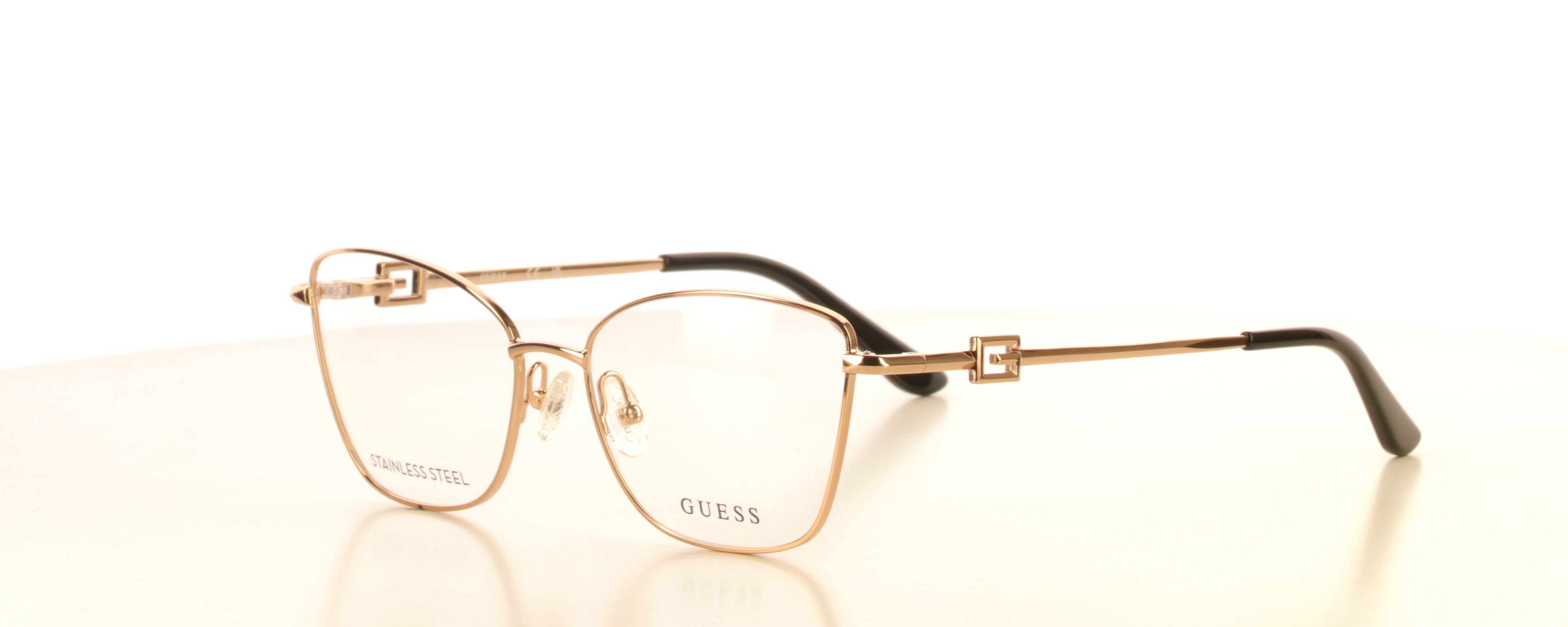 Rama ochelari vedere Guess