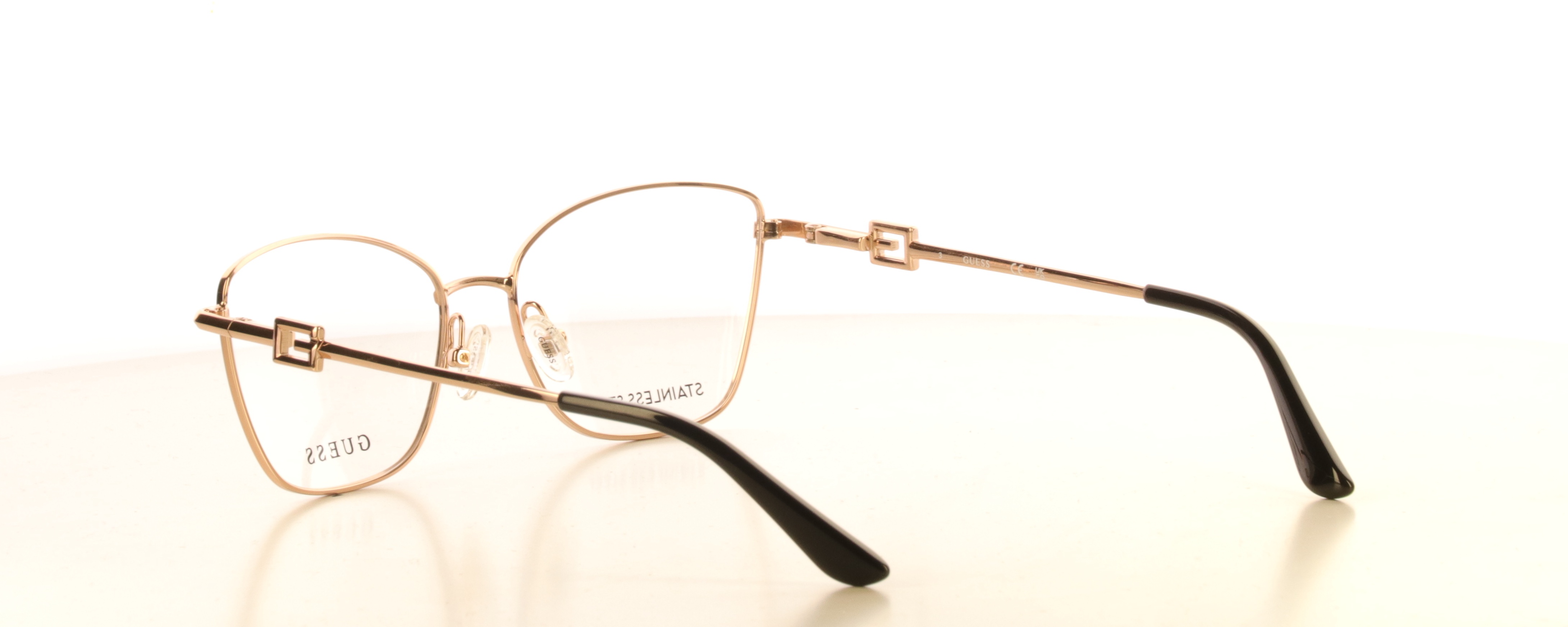 Rama ochelari vedere Guess